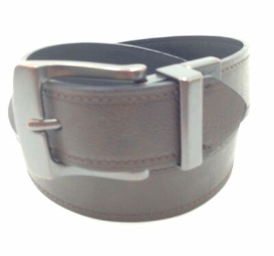 $35 Levi's Mens Brown Black Leather Reversible Buckle Belt US Size 44  *DAMAGED*