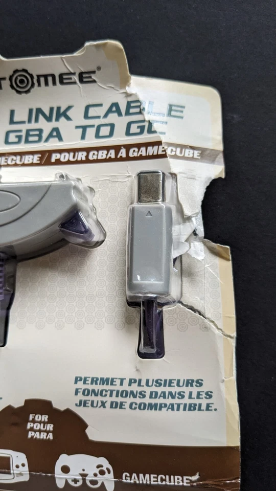 Tomee Game Boy Advance to GameCube Link Cable - New Open Box - Image 2 of 4