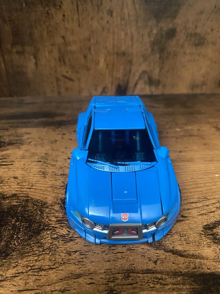 Transformers Thrilling 30 Skids Deluxe Class Autobot Generations 2014 Incomplete - Image 2 of 4