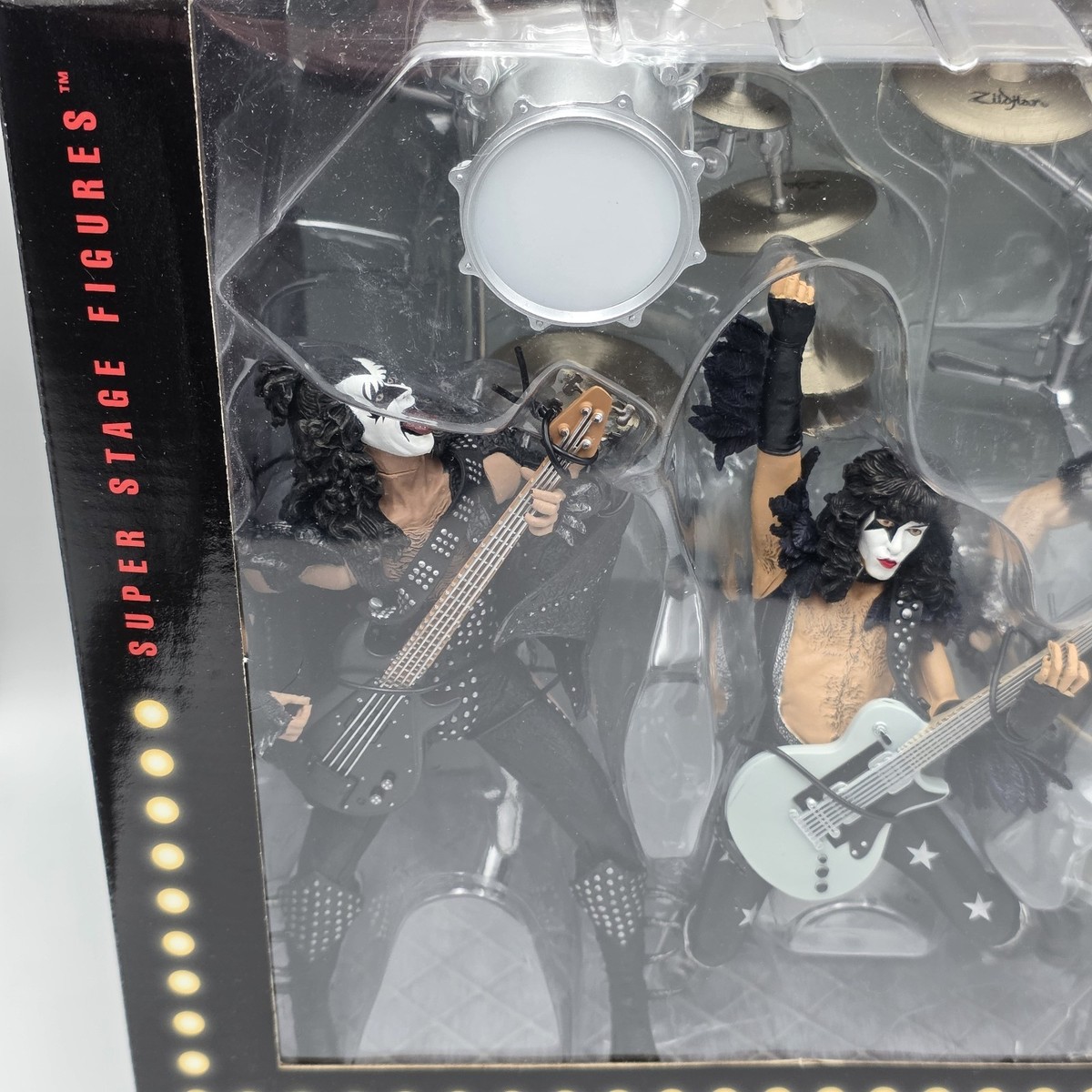 マクファーレントイズ KISS ALIVE SPECIAL BOX キッス KISS ALIVE Special Box Set Super Stage Figure Lighting Metal