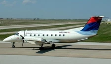 Embraer EMB-120ER Brasilia Delta Connection Desk Wood Airplane Model Large 1/48