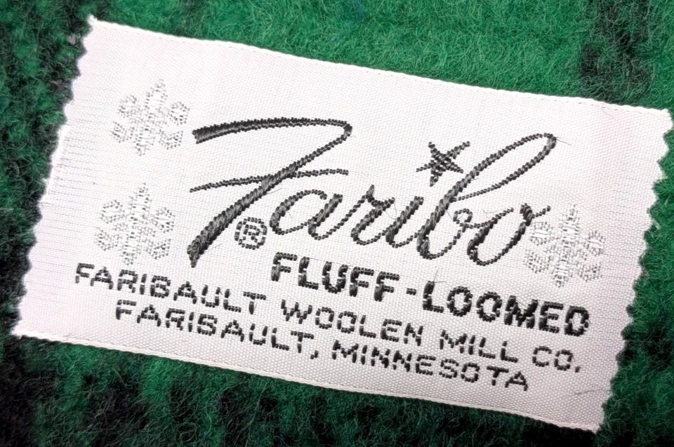 Vintage Faribault Faribo Pak a Robe Comfort Casuals Swinger 50x70 Plaid Blanklet - Image 4 of 4