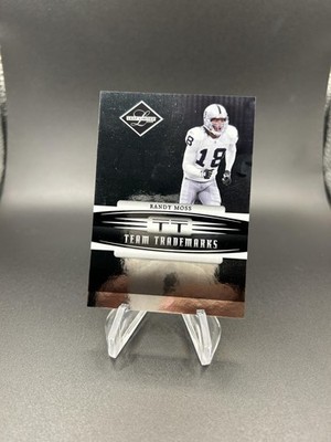 2006 Leaf Limited #TT-29 Randy Moss Team Trademarks #/100