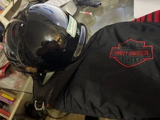 Harley Davidson Dot Helmet Sz S "Boozefighters M.C. Chapter 101" w/H.D.softcover