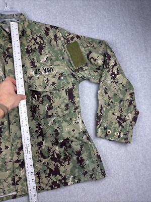 U.S. Navy Blouse Mens 35 Short Working Uniform Type III NWU Seals