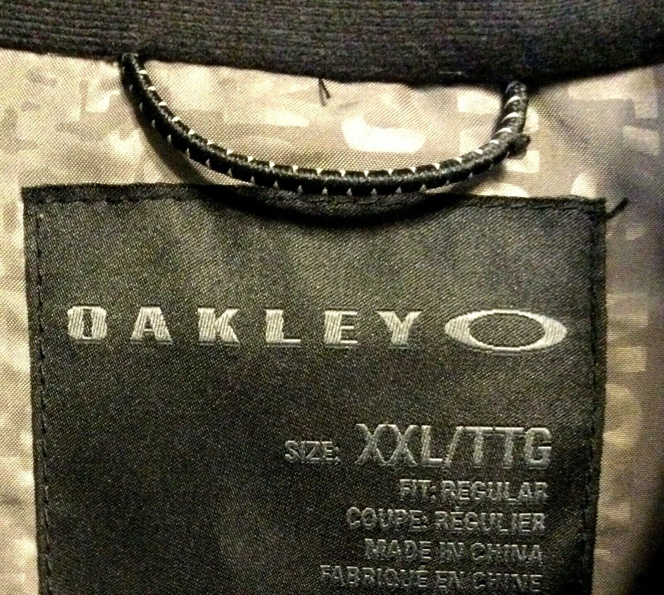 RARE OAKLEY 2XL THINSULATE SKI JACKET Blue & Carbon Grey Full Zip Hooded XXL  - Image 4 of 4