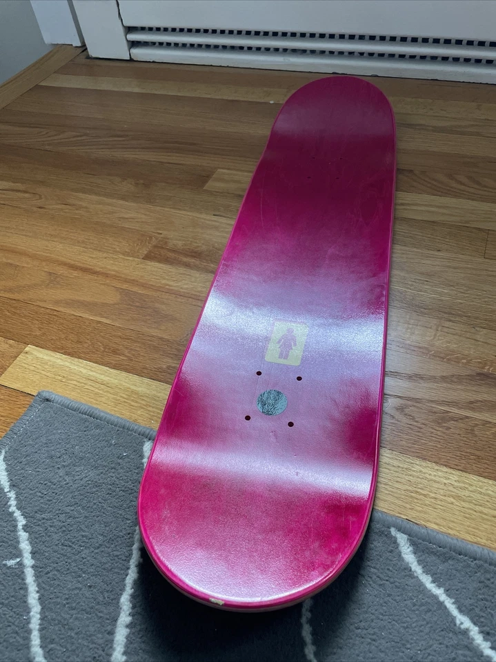 Tabla de skate para niña Mike Carroll dos niñas una taza. Foto 4 de 4