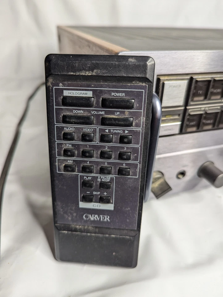 Vintage Carver AVR100 Audio Stereo Receiver Magnetic Field Power Amplifier Japan - Image 2 of 4