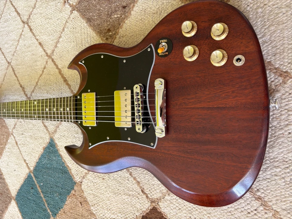 Gibson SG Special Faded 2016 WB marrone indossato - Immagine 3 di 4