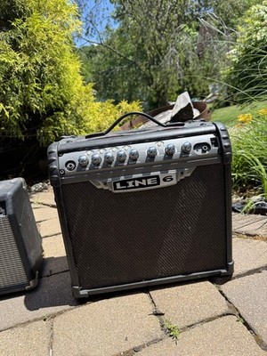 Line 6 Spider III 15 Guitar Combo Amplifier 15W 1x8 Practice Amp