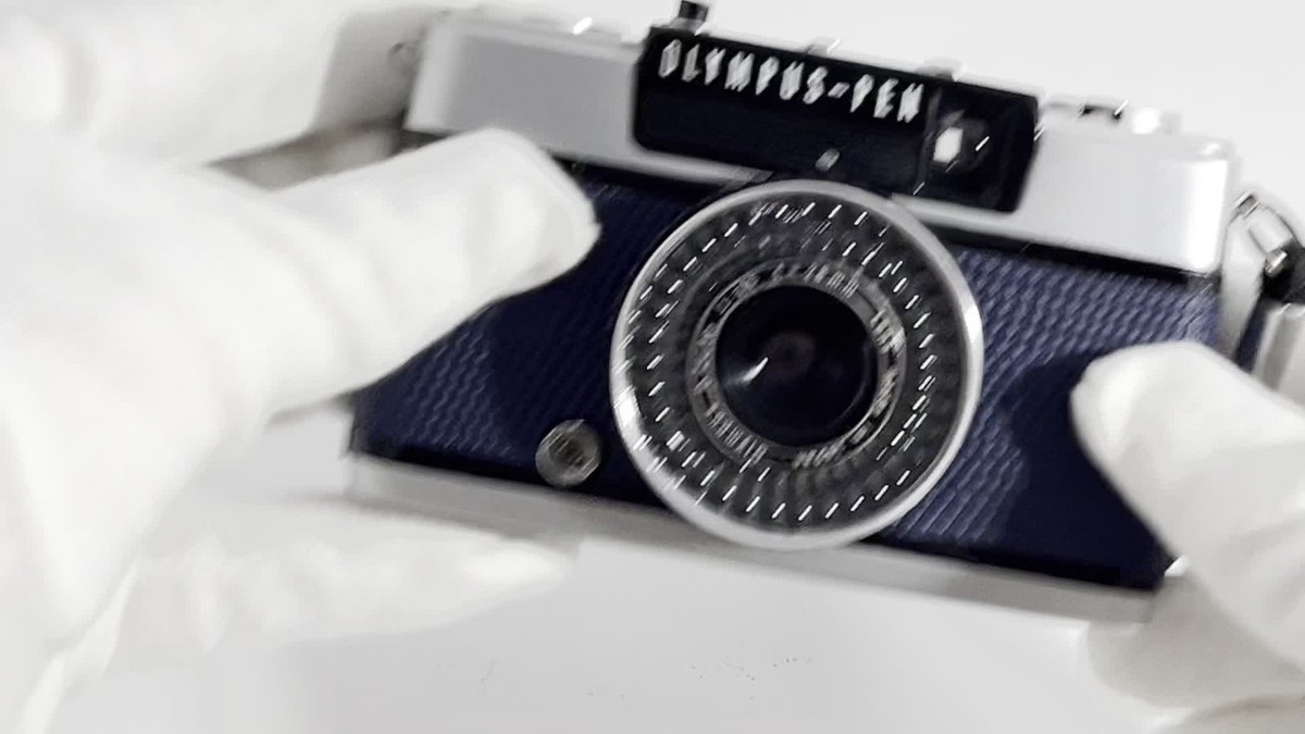 US Stock] Olympus Pen EE-3 35mm Half Frame Film Camera Red Flag OK