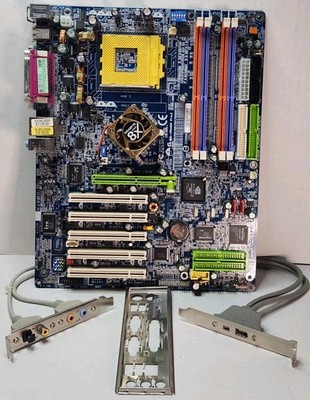 *Clean* GIGABYTE GA-7N400 Pro2 nForce2 AMD Socket A Motherboard Rear Ports & I/O