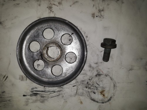 VW T3 1,6D 1,6TD JX Motor Riemenscheibe Antrieb Ölpumpe Zwischenwelle 068115021D