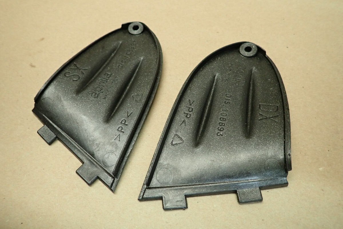ヤマハ ギア 2012 APRILIA SR50 FOOT PEG HEEL GUARD PAIR 108893 | eBay