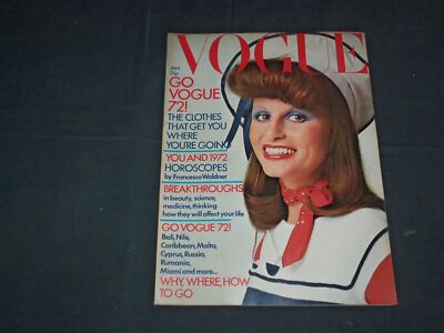 1972 JANUARY VOGUE MAGAZINE - APPOLLONIA VAN RAVENSTEIN COVER - BRITISH - B 5365