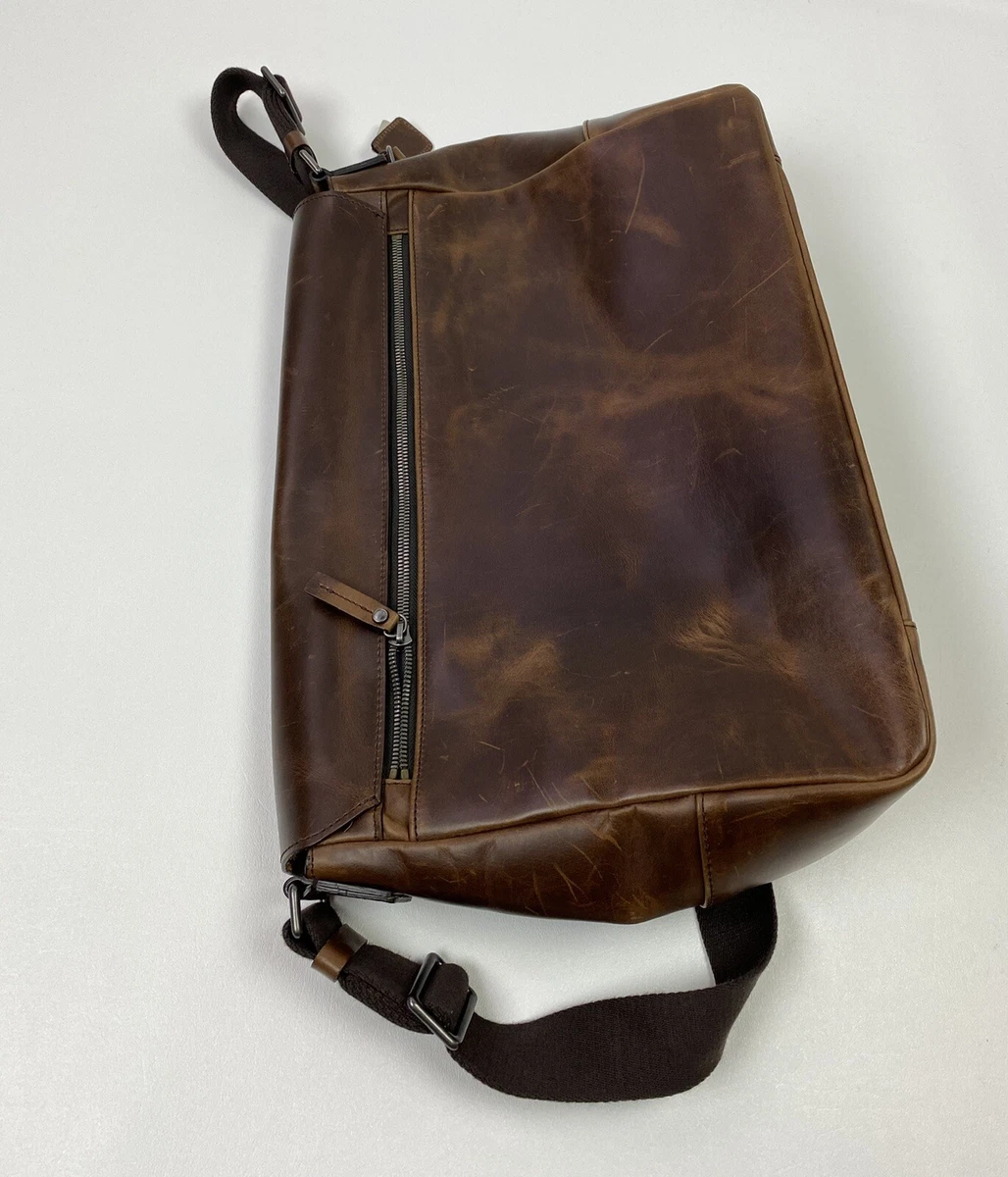 Shinola navigator leather messenger best sale bag