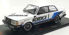 1986 Volvo 240 Turbo ETCC Brunn #1 Cecotto au 1/18 de IXO 18RMC087