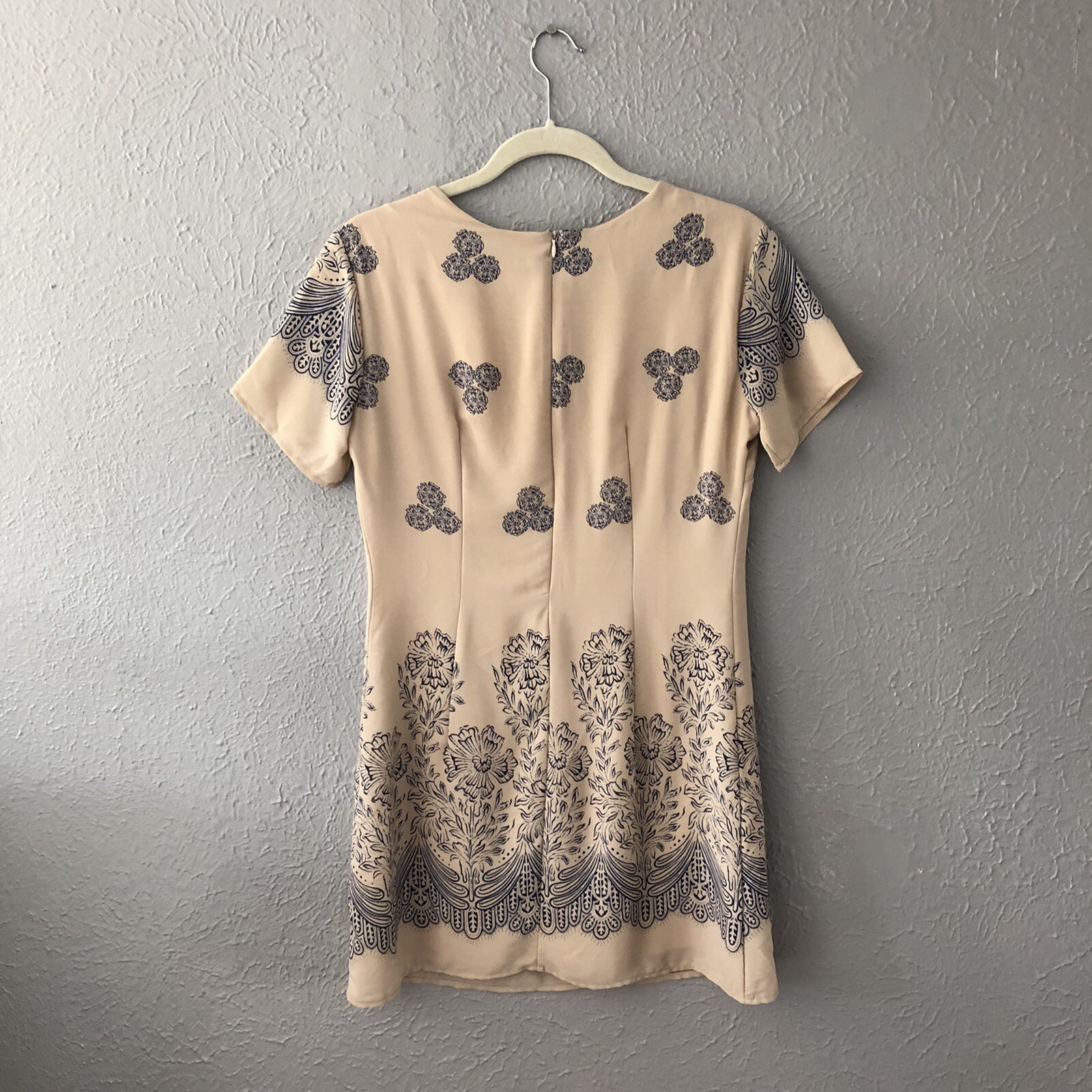 Lulus Pattern Shift Dress - Size Small - Navy / N… - image 6