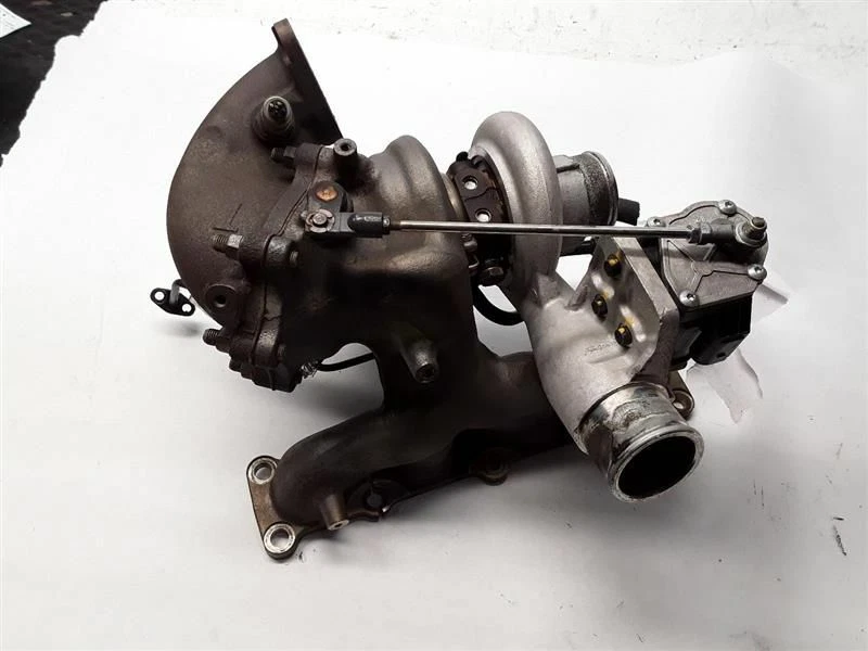 Conjunto de turbocompresor/supercargador Kia Sportage 2011-2014 OEM Foto 4 de 4