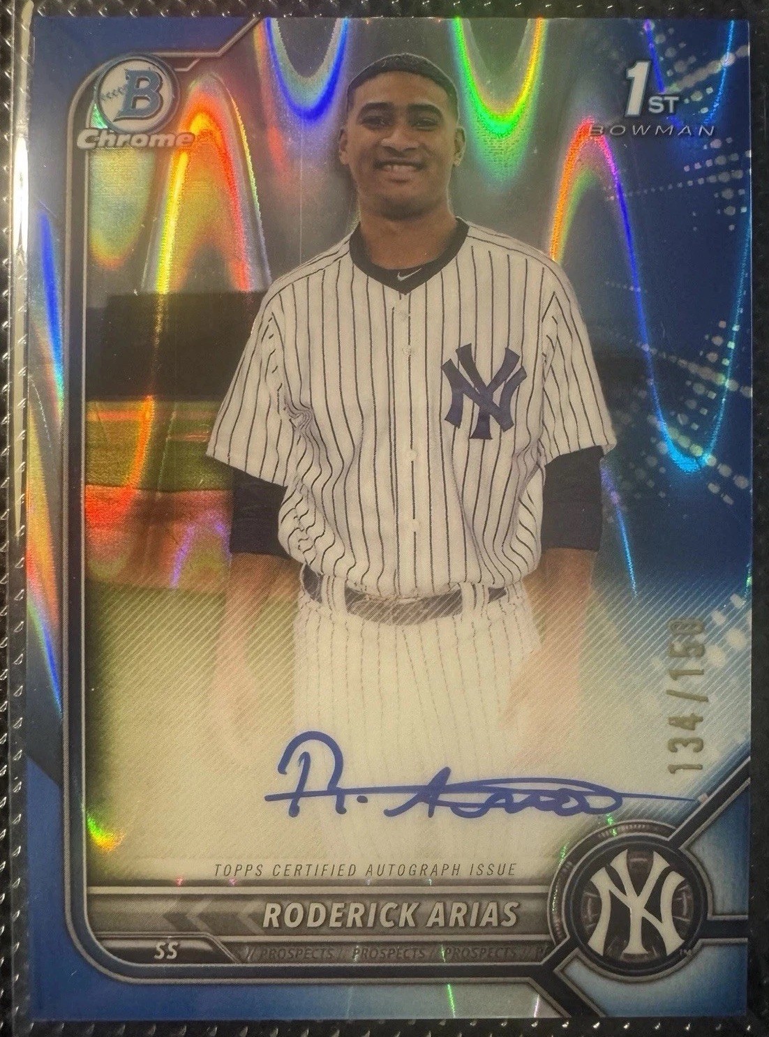 2022 1st Bowman Chrome Auto Roderick Arias Blue RayWave Refractor /150 Yankees