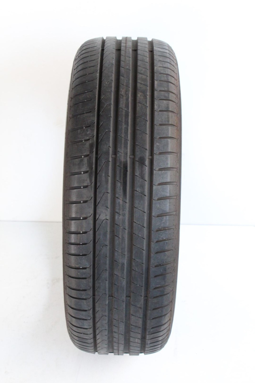 Pirelli Scorpion 215/65 R17 99V Approximately 6 Mm 47/21 Summer Tires