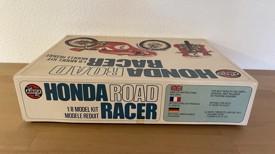 AIRFIX MODELLBAUSATZ HONDA CB750 FOUR ROAD RACER 1/8 UNBENUTZT  11481-5 SERIE 11 - Bild 4 von 4