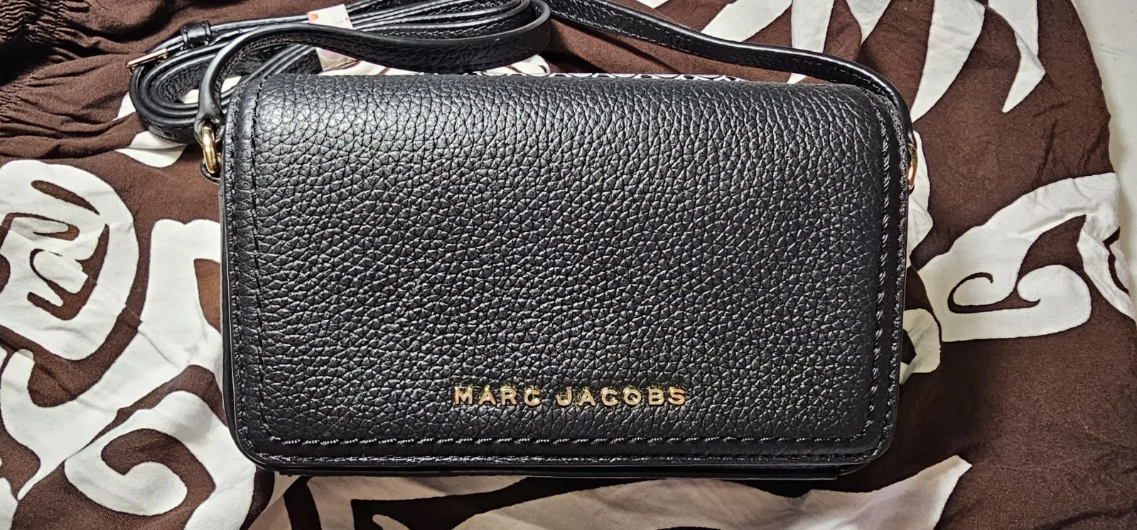 MARC JACOBS H107L01FA21 GROOVE BLACK W/ GOLD HARDWARE LEATHER WOMENS MINI BAG