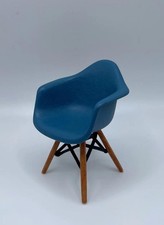 Sillón miniatura escala 1:12 Eame moldeado - Mini silla moderna azul de mediados de siglo