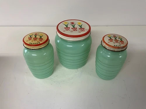 Vintage Anchor Hocking Fire King Jadeite Grease Jar Salt & Pepper Set Tulip Lids