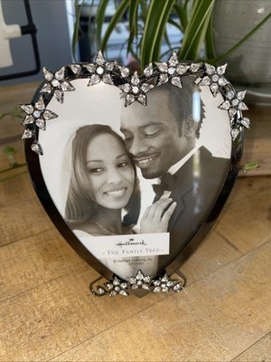 Hallmark Jewel Metal Heart Picture 4x6 Photo Frame - NEW