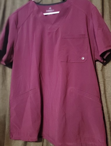 Cherokee Infinity Men's V-Neck Scrub Top - Picture 6 of 6