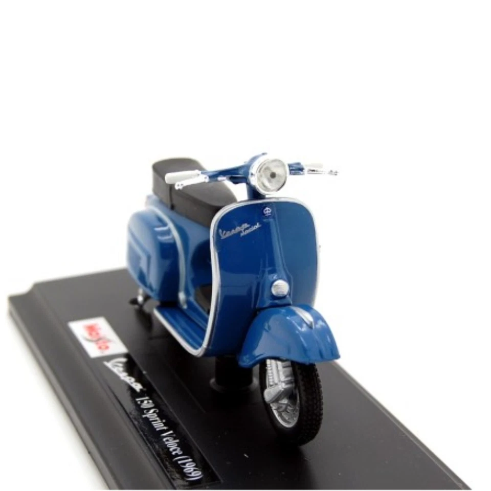 Maisto Vespa modellino die cast "150 Sprint Veloce" in scala 1:18 in metallo - Immagine 2 di 4