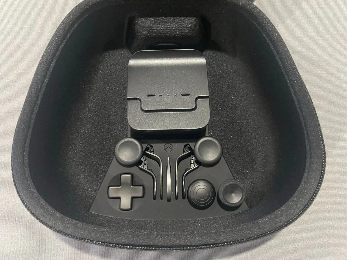 Xbox Elite Series 2 Controller Carrying Case w Charging Stand and
