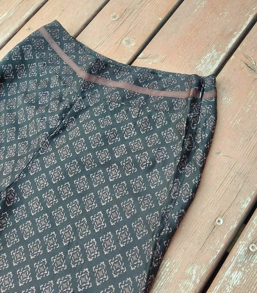 WHITE HOUSE BLACK MARKET Women's Pants Wide Leg Hippi Boho Style Lightweight 2L - Image 4 of 4