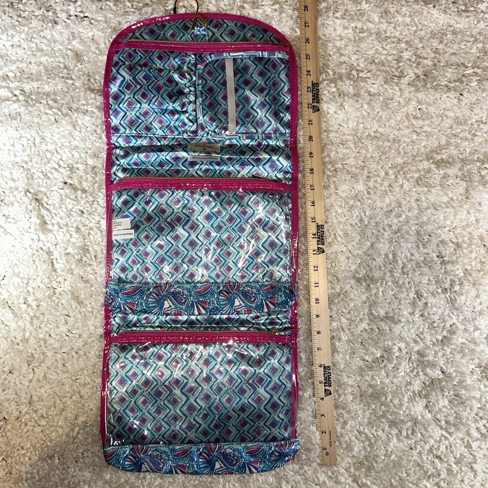 Bolsa organizadora de cosméticos maquillaje de viaje colgante Lilly Pulitzer para Target Foto 2 de 4