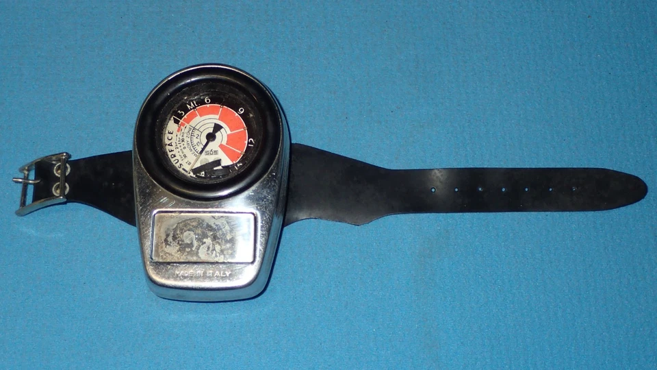 Analoger Tauchcomputer, Dekompression Meter von SOS, Italy  §V3J
