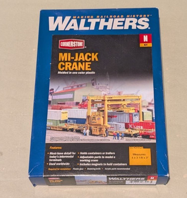 Walthers N-Scale MiJack container crane