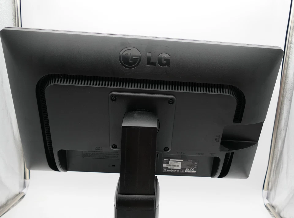 LG 21.5" Zoll LED Monitor Full HD 1920x1080 60 Hz/ 22MB35PU-B / Computer PC - Bild 4 von 4