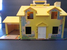 Vintage Fisher Price Little People Family Play House 1969 Yellow #952