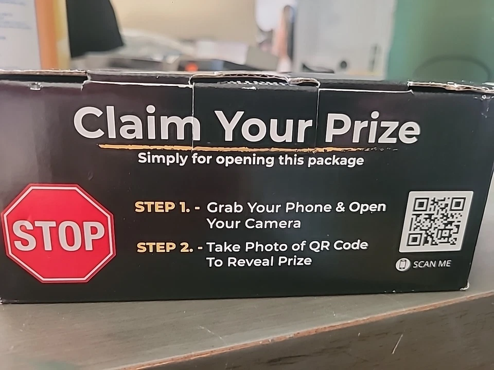 Dot Com Products Light Socket Security Camera New - Image 2 of 3