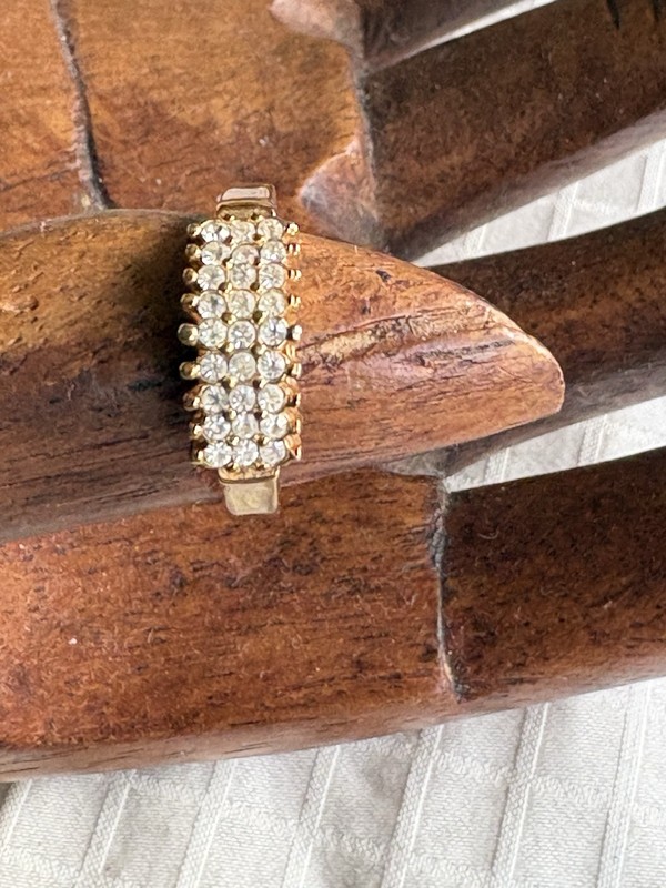 VINTAGE BEAUTIFUL 18k YELLOW GOLD Plate DESIGNER SIGNED CZ COCKTAIL RING SZ 9