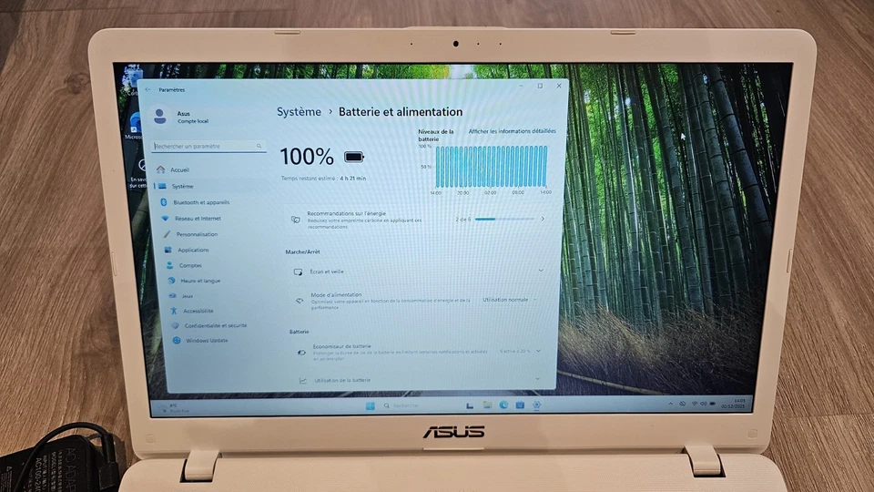 PC Portable Asus R702U - 17,3" - 4405U - RAM 12Go - 128 SSD + 1 To HDD - Win11 - Photo 4/4