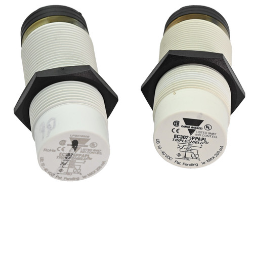 Lot of 2x CARLO-CAVAZZI EC3025PPAPL Tripleshield Capacitive Sensors