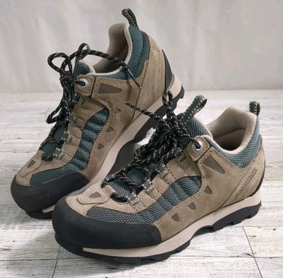 Vintage Salomon 2001 Tan Suede Green Mesh Low Top Contra Grip Hiking Shoes 5.5