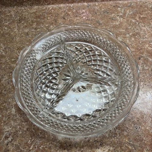 Vintage Anchor Hocking Wexford Divided Relish Dish 8-1/2"