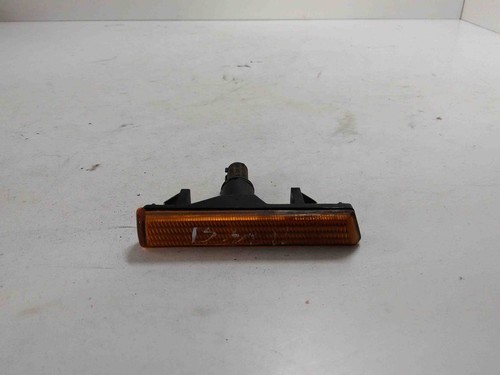 BMW 7 E38 Kotflügelblinker vorne rechts 83602031 3.00 Petrol 160kw 28413730