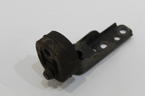 VW Passat CC 3C B7 1.6 2.0tdi Auspuffrohrhalterung 3C0253144E