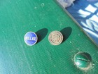 ANTIQUE BLOOD DONOR PIN MISSED STRIKE ON "O" AND WILLKIE PIN BLUE ENAMELED — photo 7