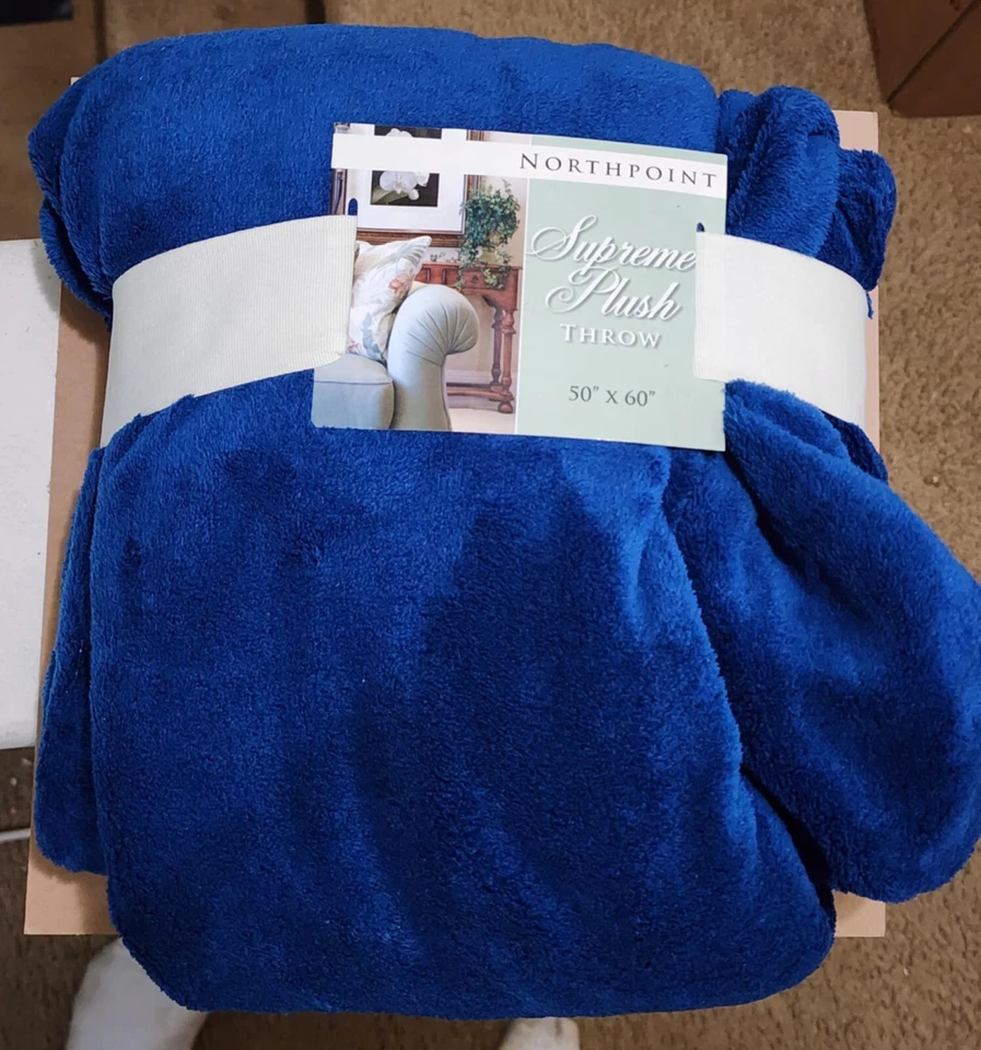 North Point Supreme Plush Throw 50 x 60 - Image 3 of 3