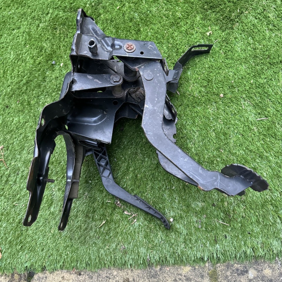 VW GOLF MK2 CORRADO LHD HYDRAULIC CLUTCH BRAKE PEDAL BOX eBay